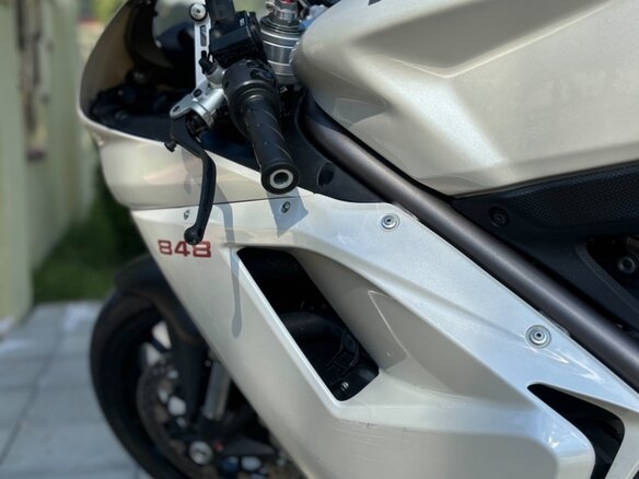 2009 Ducati 848, белый, 699000 рублей - вид 9
