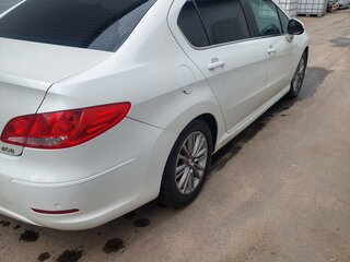 2019 Peugeot 408 I Рестайлинг, белый, 1000000 рублей, вид 4