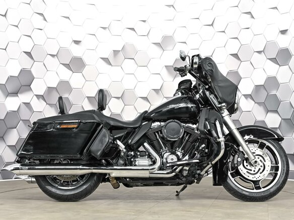 2012 Harley-Davidson Street Glide, чёрный, 1177000 рублей - вид 2