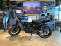 2025 Royal Enfield Hunter, синий - вид 4