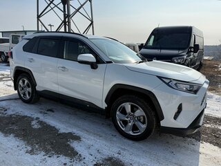 2019 Toyota RAV4 V (XA50), белый, 3690000 рублей, вид 4