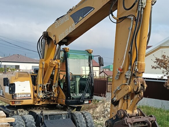 2006 Caterpillar M316, жёлтый, 6700000 рублей - вид 1