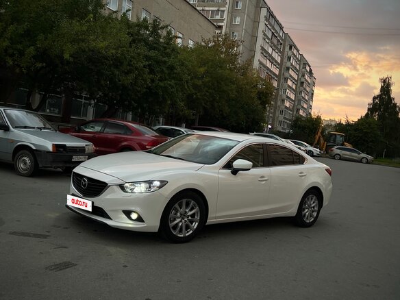 2018 Mazda 6 III (GJ) Рестайлинг, белый, 1660000 рублей - вид 5