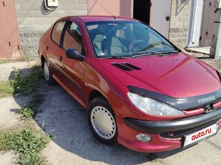 2008 Peugeot 206, красный, 230000 рублей, вид 2