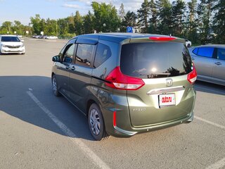 2020 Honda Freed II Рестайлинг, зелёный, 1900000 рублей, вид 3