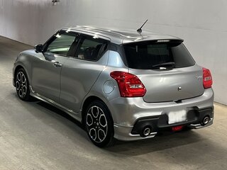 2021 Suzuki Swift Sport V, серебристый, 1350010 рублей, вид 2