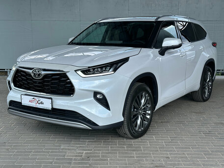Toyota Highlander IV (XU70)