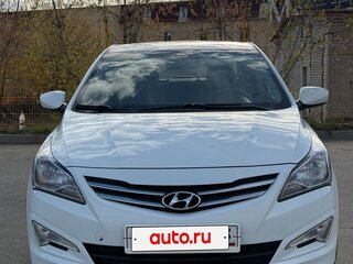 2016 Hyundai Solaris I Рестайлинг, белый, 805000 рублей, вид 2