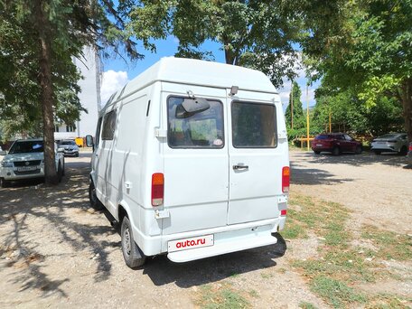 1988 Mercedes-Benz T1, белый, 520000 рублей, вид 4