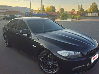 2013 BMW 5 серии 528i xDrive VI (F10/F11/F07), чёрный, 2380000 рублей, вид 1