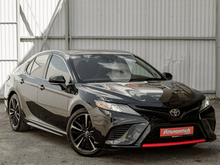 2018 Toyota Camry US Market VIII (XV70), чёрный, 2740000 рублей, вид 3