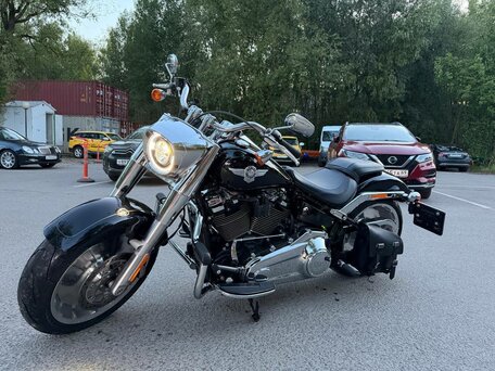 2021 Harley-Davidson Fat Boy, чёрный, 2100000 рублей, вид 1