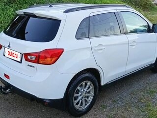 2013 Mitsubishi ASX I Рестайлинг, белый, 710000 рублей, вид 3