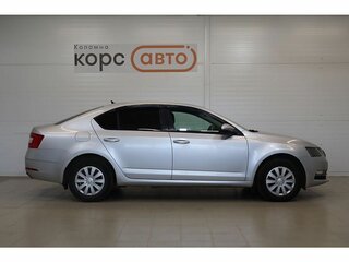 2018 Skoda Octavia III (A7) Рестайлинг, серебристый, 1206200 рублей, вид 4