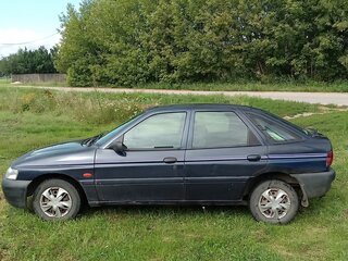 1996 Ford Escort V Рестайлинг 2, синий, 110000 рублей, вид 2