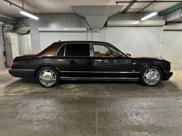 2007 Bentley Arnage Long RL I Рестайлинг, коричневый, 6500000 рублей - вид 4