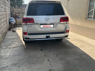2021 Toyota Land Cruiser 200 Series Рестайлинг 2, белый, 8800000 рублей, вид 2