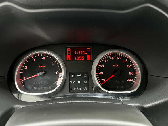 2014 Renault Duster I, серый, 870000 рублей - вид 6
