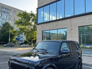 2018 Lada (ВАЗ) 2121 (4x4) I Рестайлинг, чёрный, 1100000 рублей, вид 1