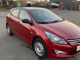 2014 Hyundai Solaris I Рестайлинг, красный, 990000 рублей, вид 5