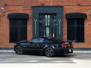2007 Ford Mustang V, чёрный, 4000000 рублей, вид 3