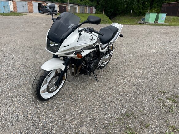 2012 Honda CB 400 Super Four, белый, 500000 рублей