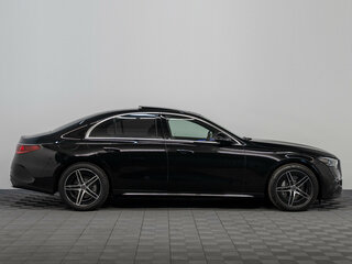 2025 Mercedes-Benz E-Класс 300 VI (W214, S214), чёрный, 8890000 рублей, вид 4