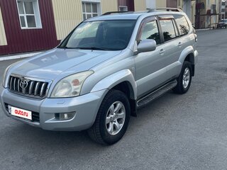 2005 Toyota Land Cruiser Prado 5-speed 120 Series, серебристый, 2250000 рублей, вид 1