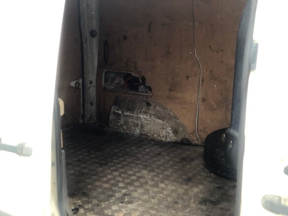 2004 Ford Transit Connect LWB I, белый, 305000 рублей - вид 5