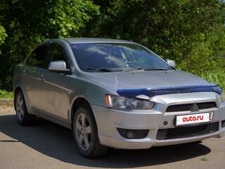 2010 Mitsubishi Lancer X, серебристый, 650000 рублей, вид 3