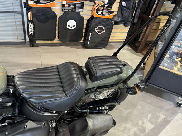 2021 Harley-Davidson Street Bob, зелёный, 1995000 рублей - вид 15