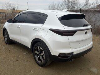 2021 Kia Sportage IV Рестайлинг, белый, 2000000 рублей, вид 5