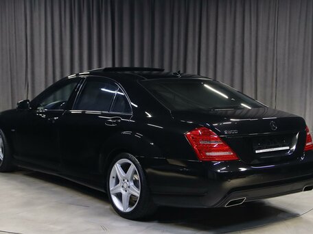 2011 Mercedes-Benz S-Класс 500 V (W221) Рестайлинг, чёрный, 1449000 рублей, вид 4