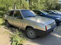 2002 Lada (ВАЗ) 21099, серебристый - вид 2