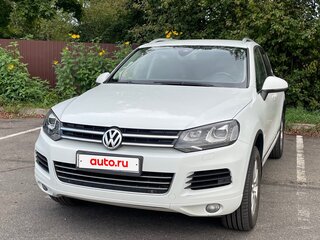 2014 Volkswagen Touareg II, белый, 2000000 рублей, вид 4