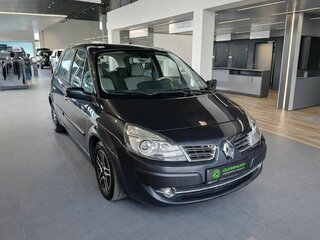 Renault Scenic II Рестайлинг