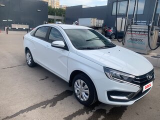 2023 Lada (ВАЗ) Vesta I Рестайлинг (NG), белый, 900000 рублей, вид 1