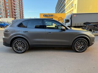 2019 Porsche Cayenne III, серый, 4600000 рублей, вид 5