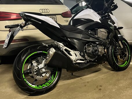2014 Kawasaki Z 800, белый, 690000 рублей, вид 4