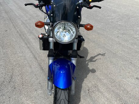 2004 Suzuki SV 650, синий, 500000 рублей, вид 1