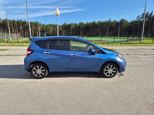 2018 Nissan Note II Рестайлинг, синий, 770000 рублей - вид 2