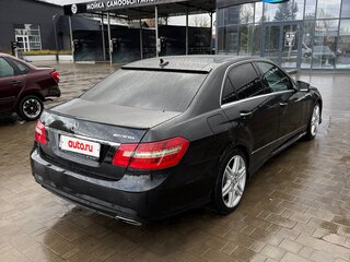 2012 Mercedes-Benz E-Класс 300 IV (W212, S212, C207), чёрный, 1800000 рублей, вид 3