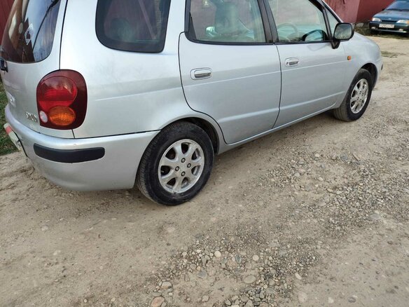 1998 Toyota Corolla Spacio I, серый, 400000 рублей - вид 3