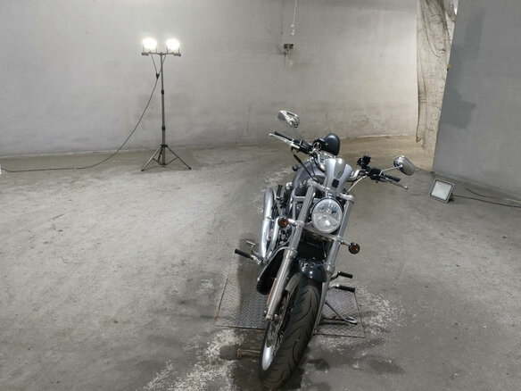 2009 Harley-Davidson V-Rod, чёрный, 685000 рублей - вид 2