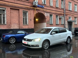 2012 Volkswagen Passat B7, белый, 1049000 рублей, вид 1