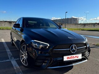2021 Mercedes-Benz E-Класс 200 V (W213, S213, C238) Рестайлинг, чёрный, 5300000 рублей, вид 1
