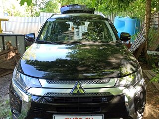 2019 Mitsubishi Outlander III Рестайлинг 3, чёрный, 2900000 рублей, вид 3