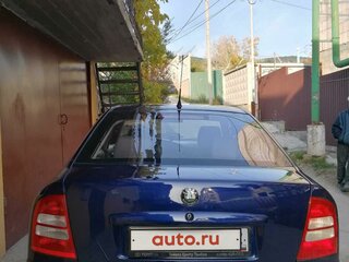 2004 Skoda Octavia I (A4) Рестайлинг, синий, 420000 рублей, вид 4