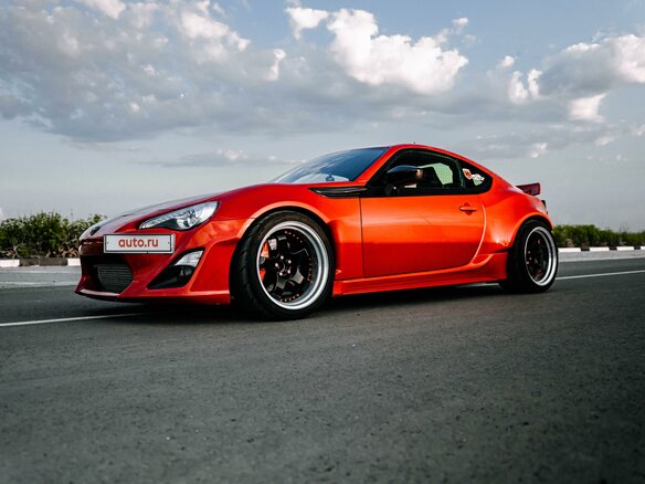 2012 Toyota GT86 I, красный - вид 9