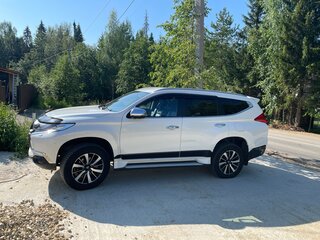 2018 Mitsubishi Pajero Sport III, белый, 3000000 рублей, вид 3